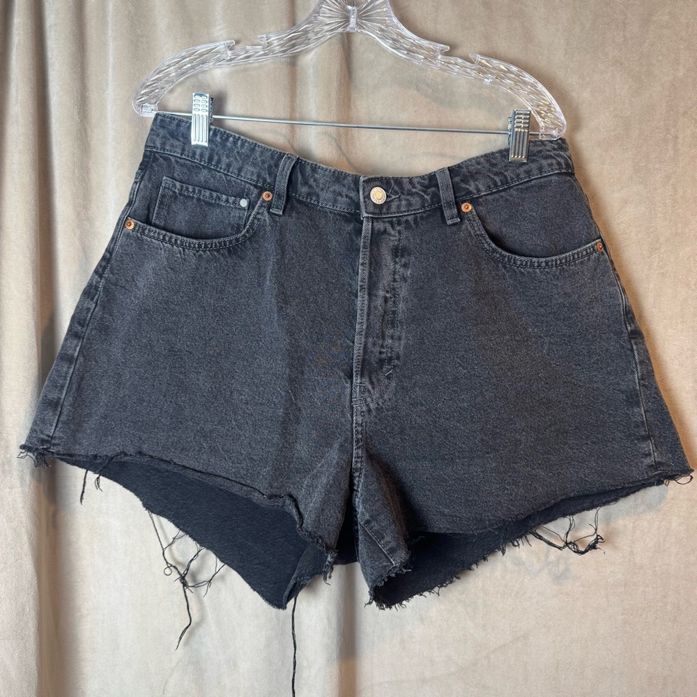 Women's Black Denim‎ high waist cutoff Jean shorts &denim Size 12 grunge